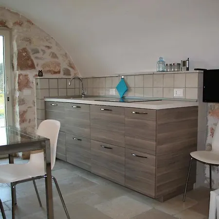 בית נופש Antico Trullo Ulmo צ'לייה מספיקה